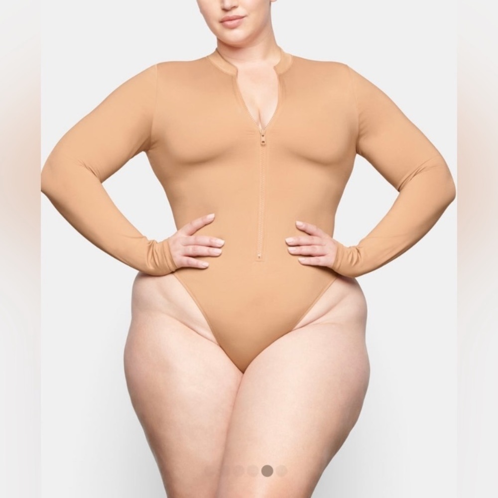 SKIMS Zip Front One-Piece Long Sleeve Swimsuit size 4X Ochre NEW